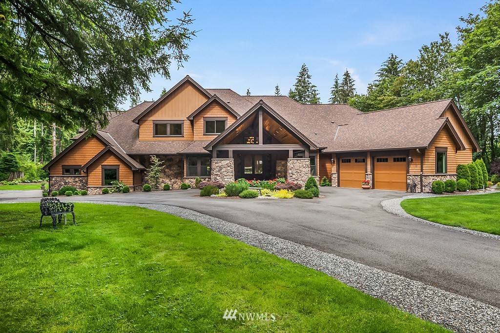 11013 Upper Preston Road Southeast Issaquah, WA 98027 - Photo 2 of 5