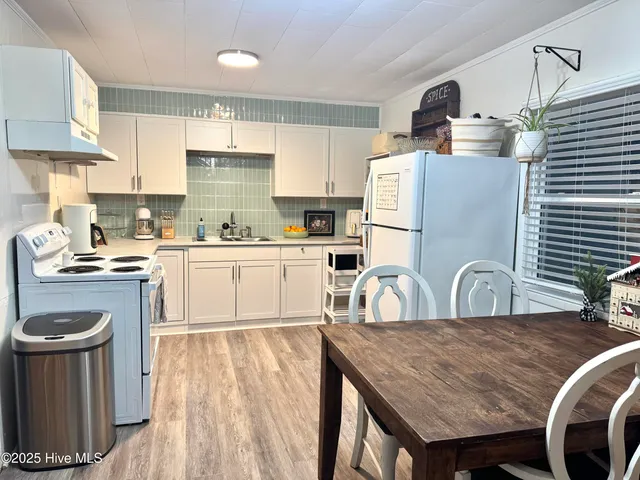 $1,500 | 921 North Yaupon Terrace, Unit A, Morehead City, NC 28557