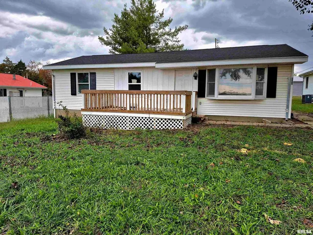 $85,000 | 802 Dillard Street, Eldorado, IL 62930