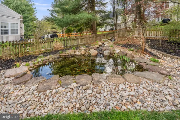 $1,000,000 | 12120 Early Lilacs Path, Clarksville, MD 21029