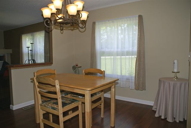 1604 South McElhaney Road Greer, SC 29651 - Photo 5 of 12 Gallery Image 5