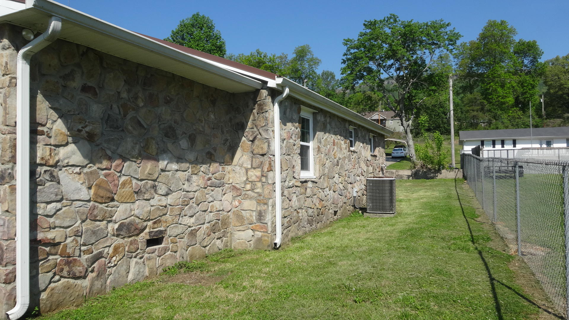 329 Loop Road Jasper, TN 37347 - Photo 15 of 17 DSC05203
