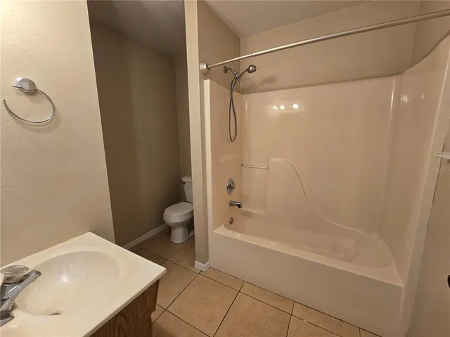 $1,250 | 4315 Azora Road, Spring Hill, FL 34608