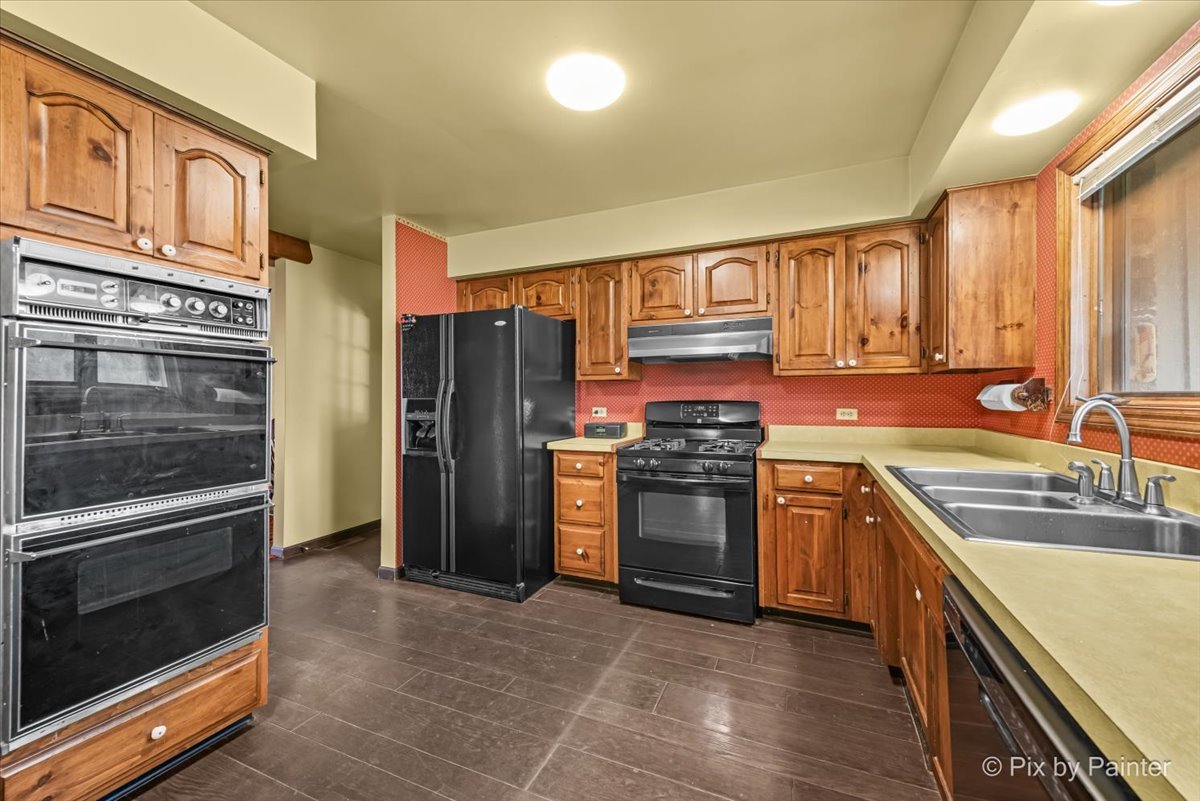 1310 South Fleming Road Bull Valley, IL 60098 - Photo 11 of 55 Gallery Image 11