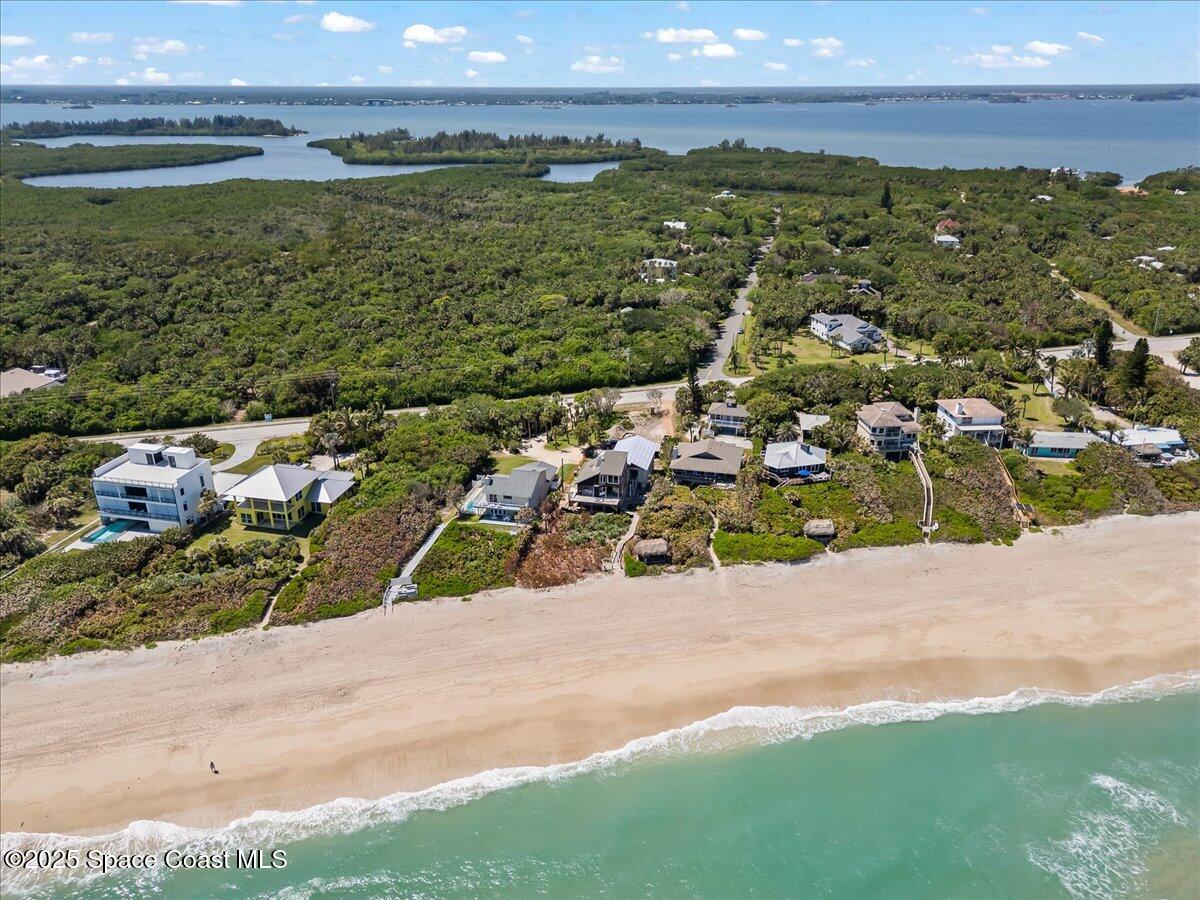 101 Seagrape Road Melbourne Beach, FL 32951 - Photo 11 of 19 03-DJI_00571