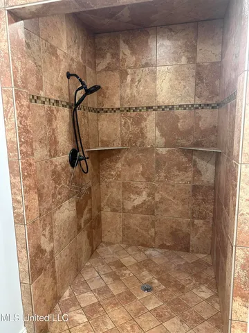 $258,000 | 2410 Pope Water Valley Road, Pope, MS 38658