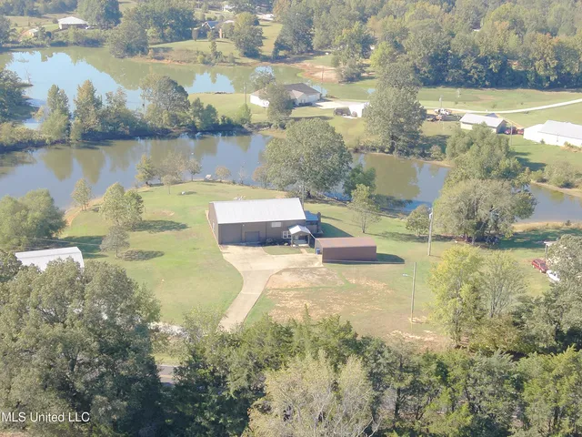 $258,000 | 2410 Pope Water Valley Road, Pope, MS 38658