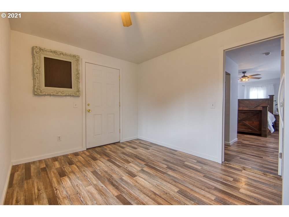 1135 North Lake Road Lakeside, OR 97449 - Photo 19 of 28 Gallery Image 19