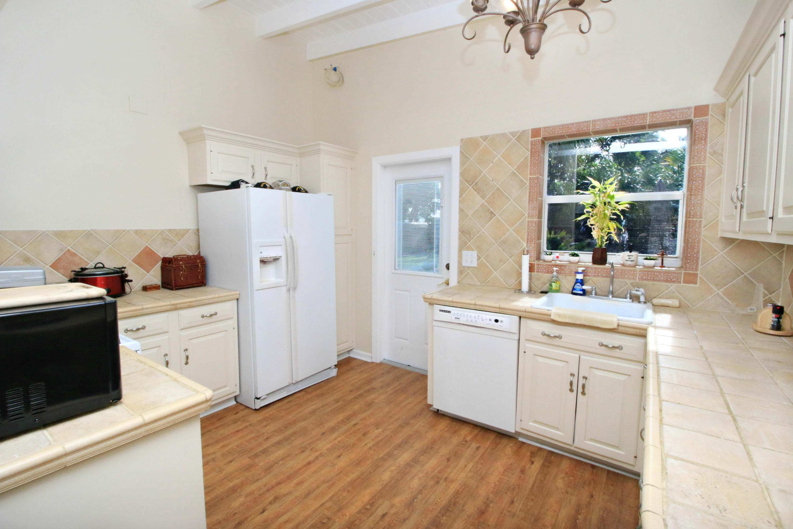 920 Sunset Road Boynton Beach, FL 33435 - Photo 7 of 18 920 sunset blvd kitchen 1