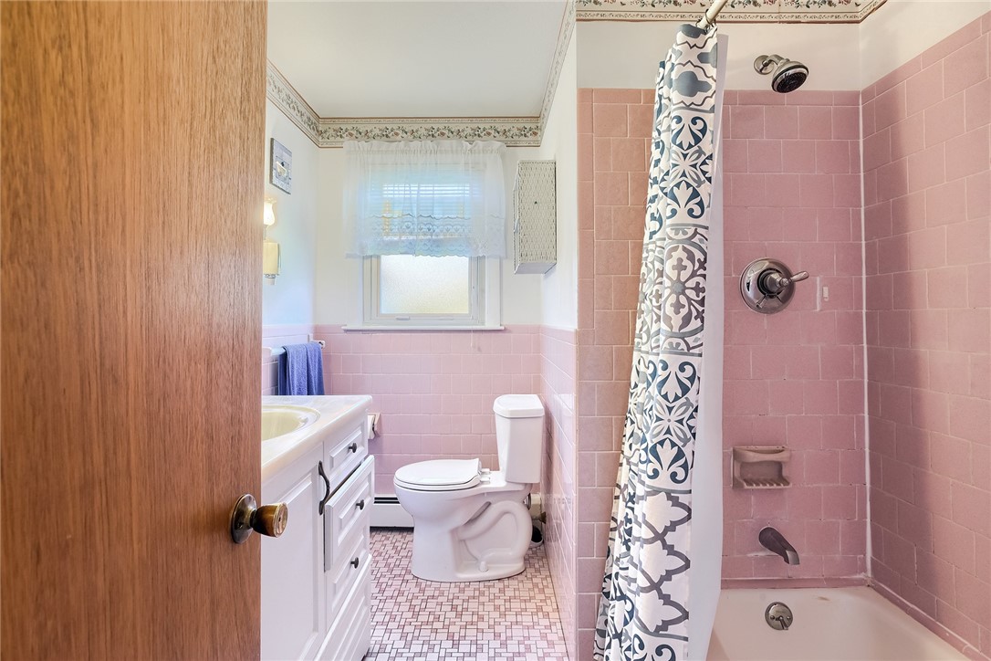 25 Cornell Road Narragansett, RI 02882 - Photo 12 of 27