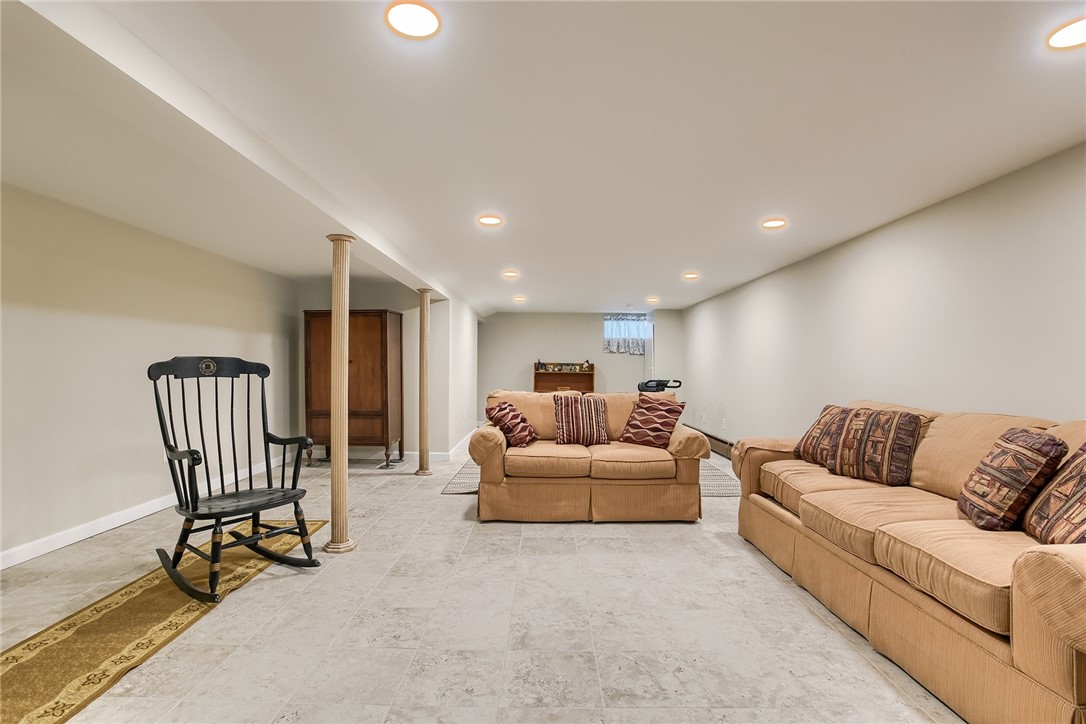 25 Cornell Road Narragansett, RI 02882 - Photo 23 of 27