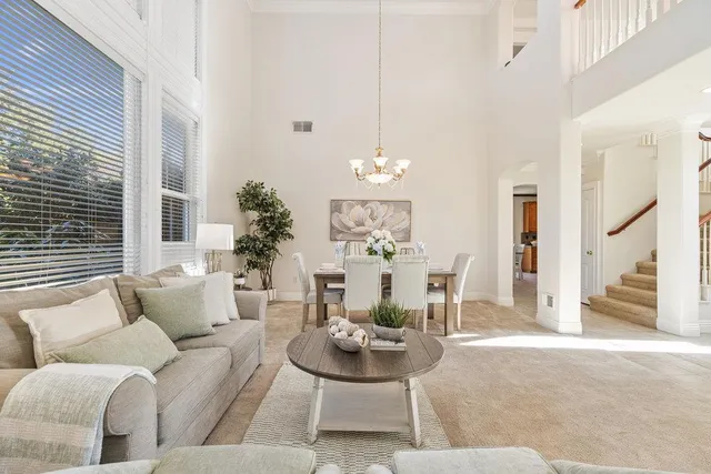 $1,289,888 | 310 VÃa Vaquero Norte, San Juan Bautista, CA 95045