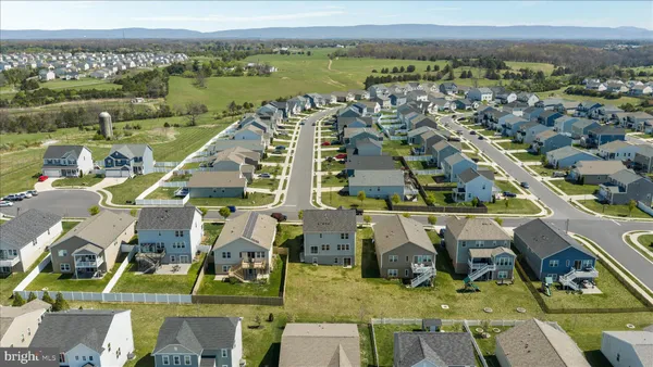 $549,900 | 141 Westchester Drive, Stephens City, VA 22655