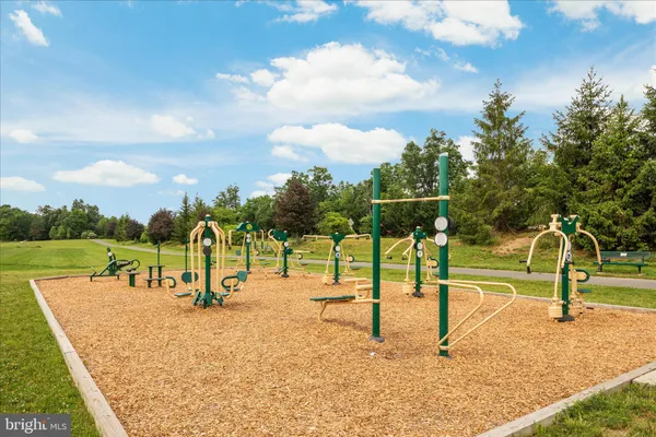 $549,900 | 141 Westchester Drive, Stephens City, VA 22655