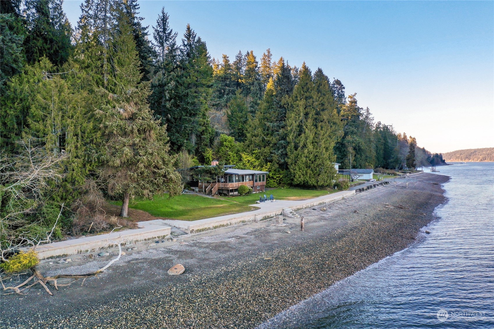 2502 Northeast Enetai Beach Road Bremerton, WA 98310 - Photo 23 of 30 Gallery Image 23
