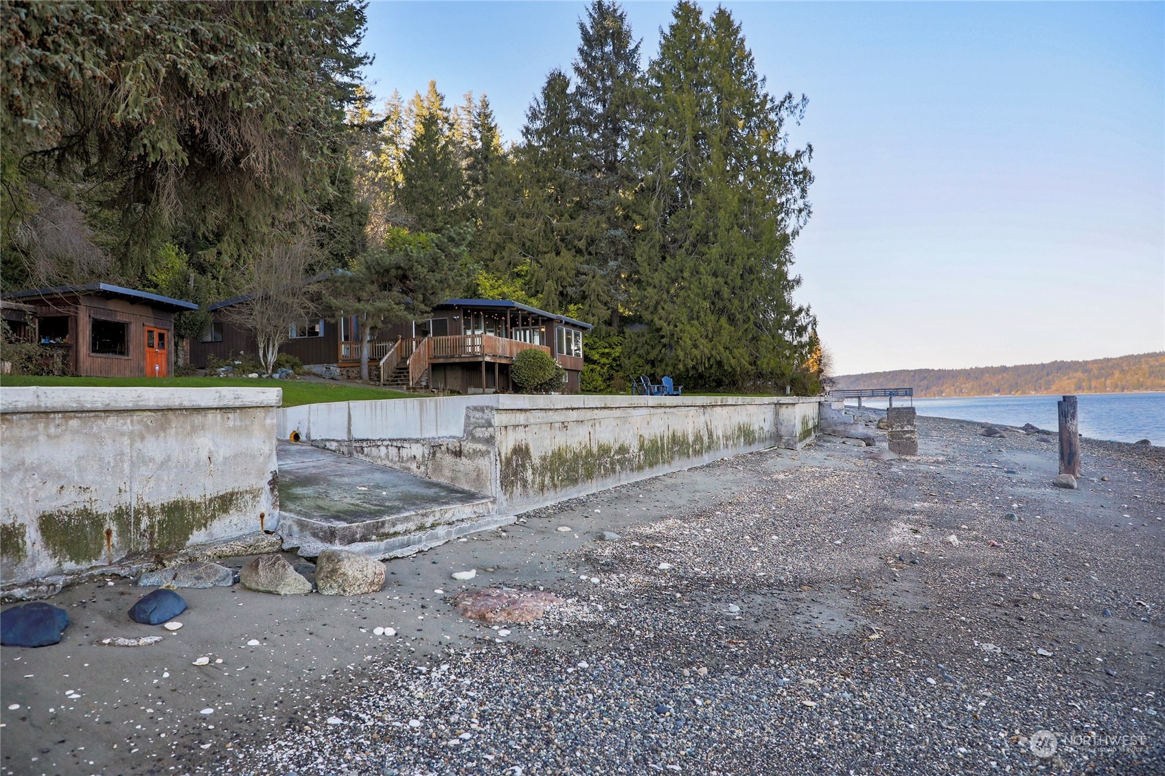 2502 Northeast Enetai Beach Road Bremerton, WA 98310 - Photo 29 of 30 Gallery Image 29