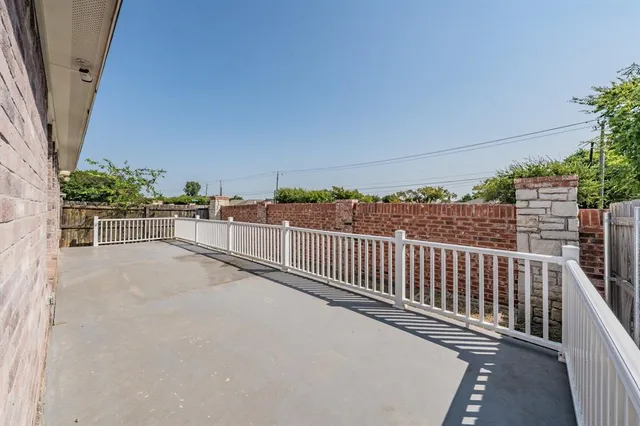 $1,800 | 8932 Sunny Hollow Drive, Fort Worth, TX 76179