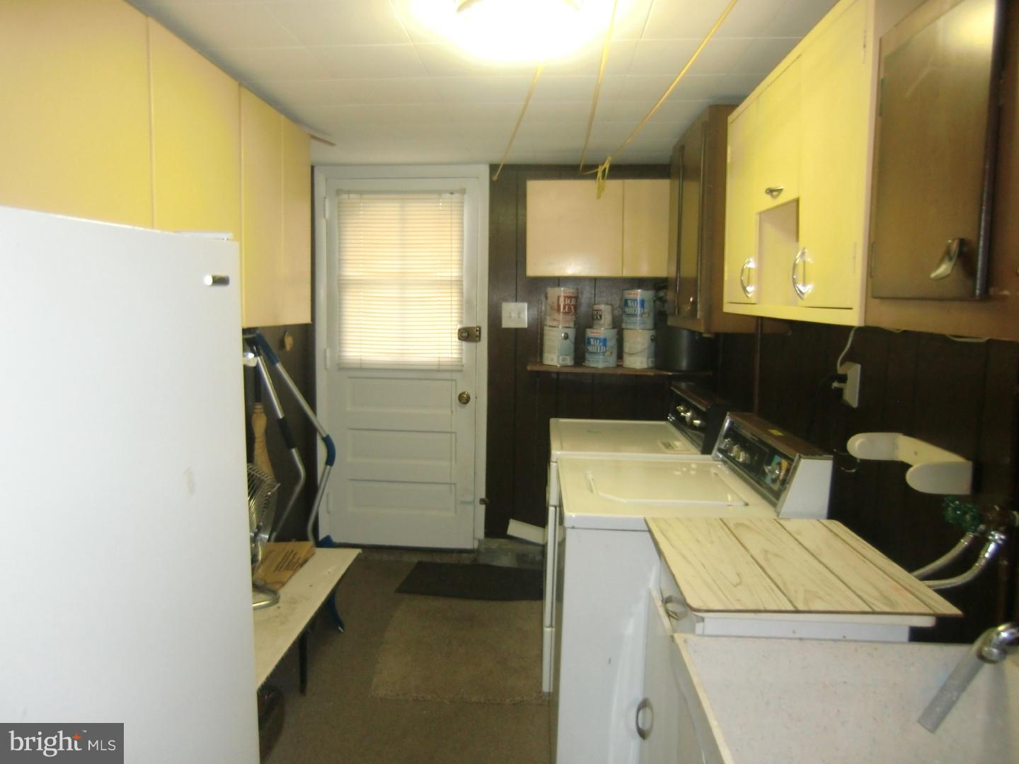 108 Parry Road Warminster, PA 18974 - Photo 14 of 16 Laundry Room