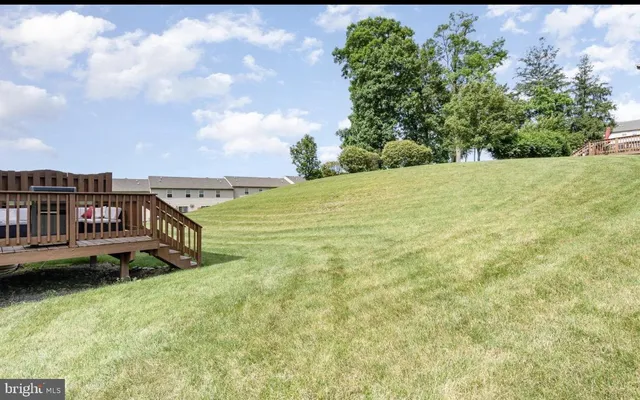 $2,400 | 358 Weatherstone Drive, Unit 46, New Cumberland, PA 17070