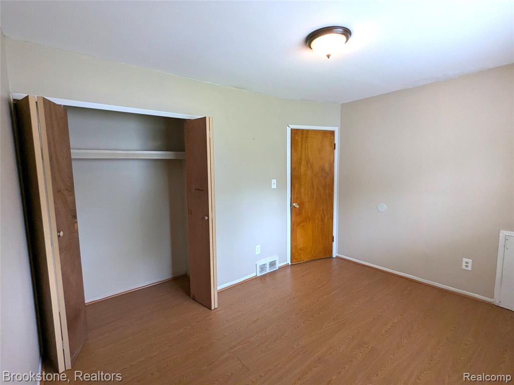 29467 Edward Drive Inkster, MI 48141 - Photo 16 of 31