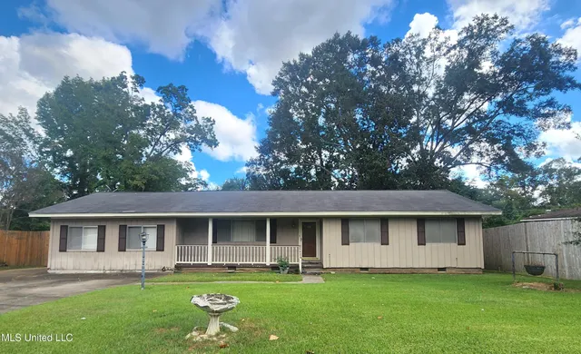$134,000 | 19 Shadow Lane, Natchez, MS 39120