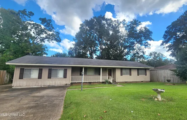 $134,000 | 19 Shadow Lane, Natchez, MS 39120
