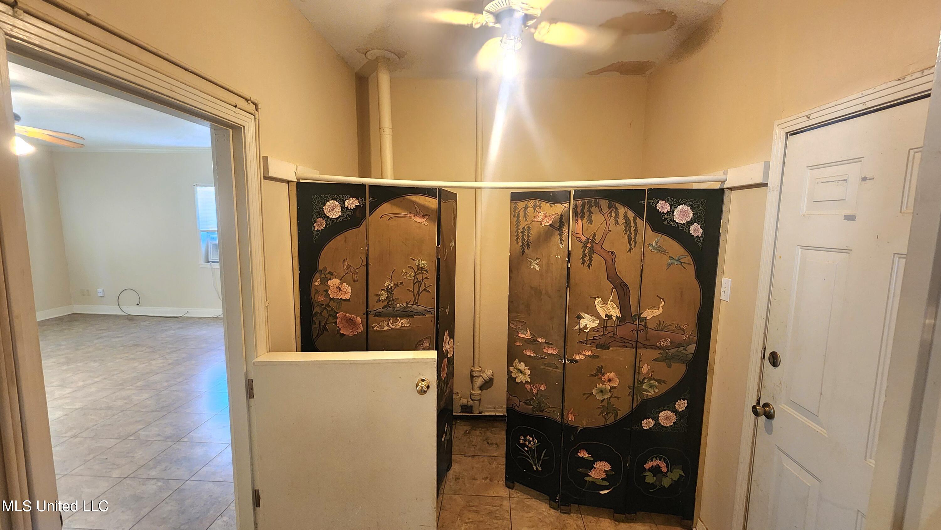 19 Shadow Lane Natchez, MS 39120 - Photo 8 of 22 20251006_132145