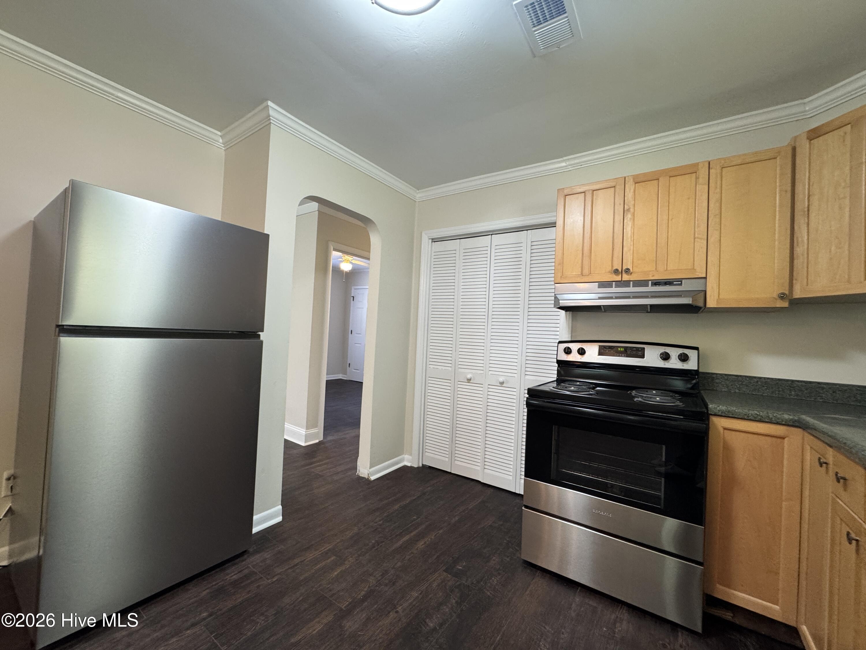 317 Covington Road Wilmington, NC 28409 - Photo 8 of 17