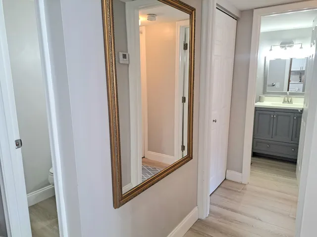 $2,500 | 1502 South Lakeside Drive, Unit 208, Lake Worth Beach, FL 33460