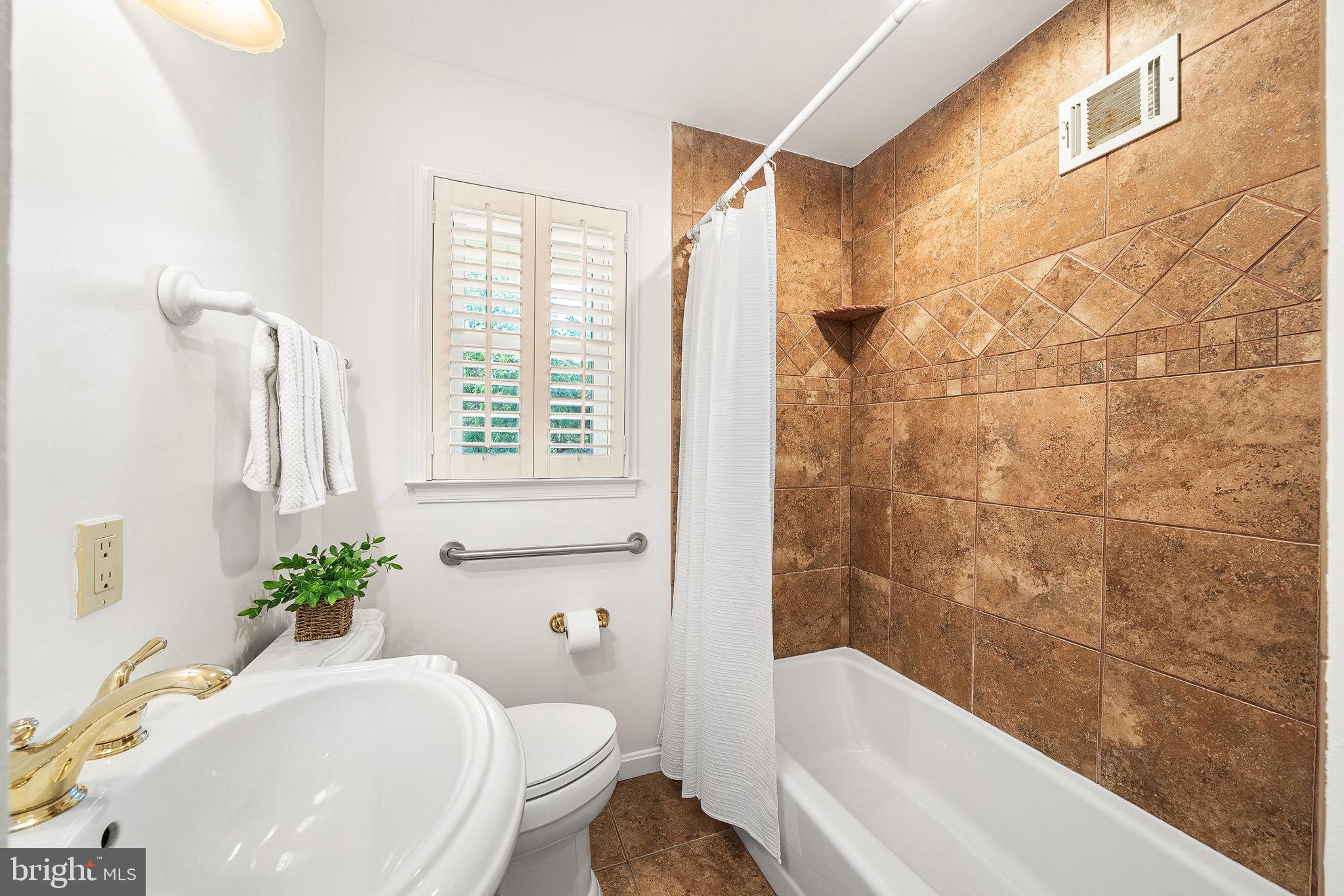 1505 Baltimore Road Alexandria, VA 22308 - Photo 29 of 50 Gallery Image 29