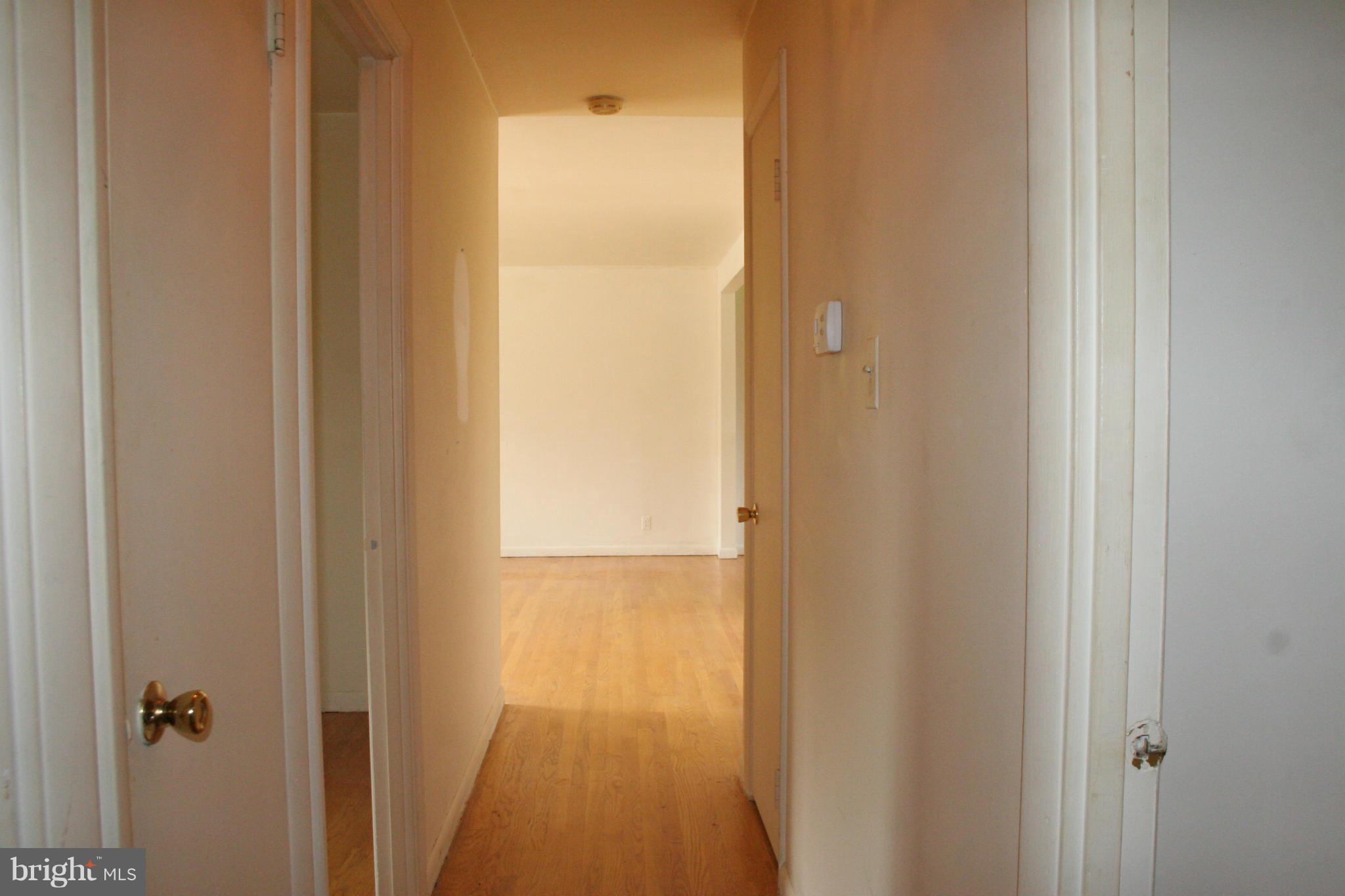 8906 Robin Place Laurel, MD 20708 - Photo 12 of 23 Interior (General)