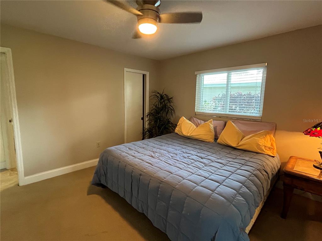 3337 Springmill Circle Sarasota, FL 34239 - Photo 26 of 51