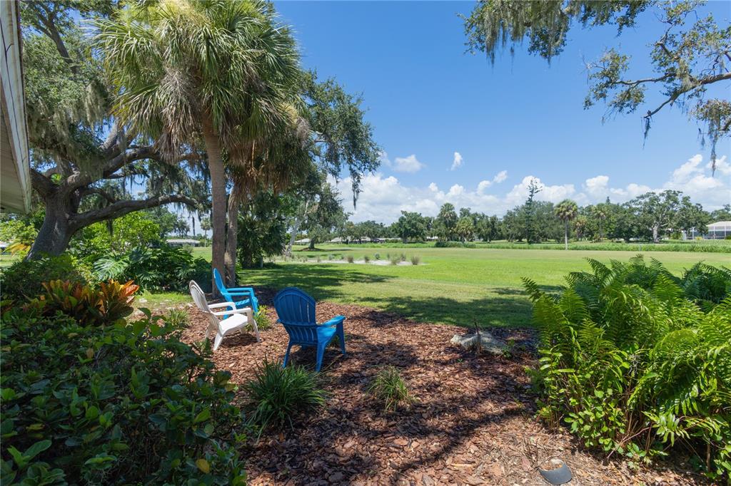 3337 Springmill Circle Sarasota, FL 34239 - Photo 37 of 51