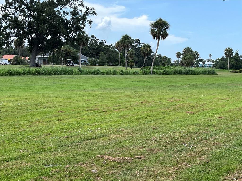 3337 Springmill Circle Sarasota, FL 34239 - Photo 40 of 51