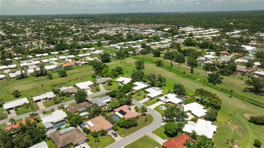 3337 Springmill Circle Sarasota, FL 34239 - Photo 50 of 51
