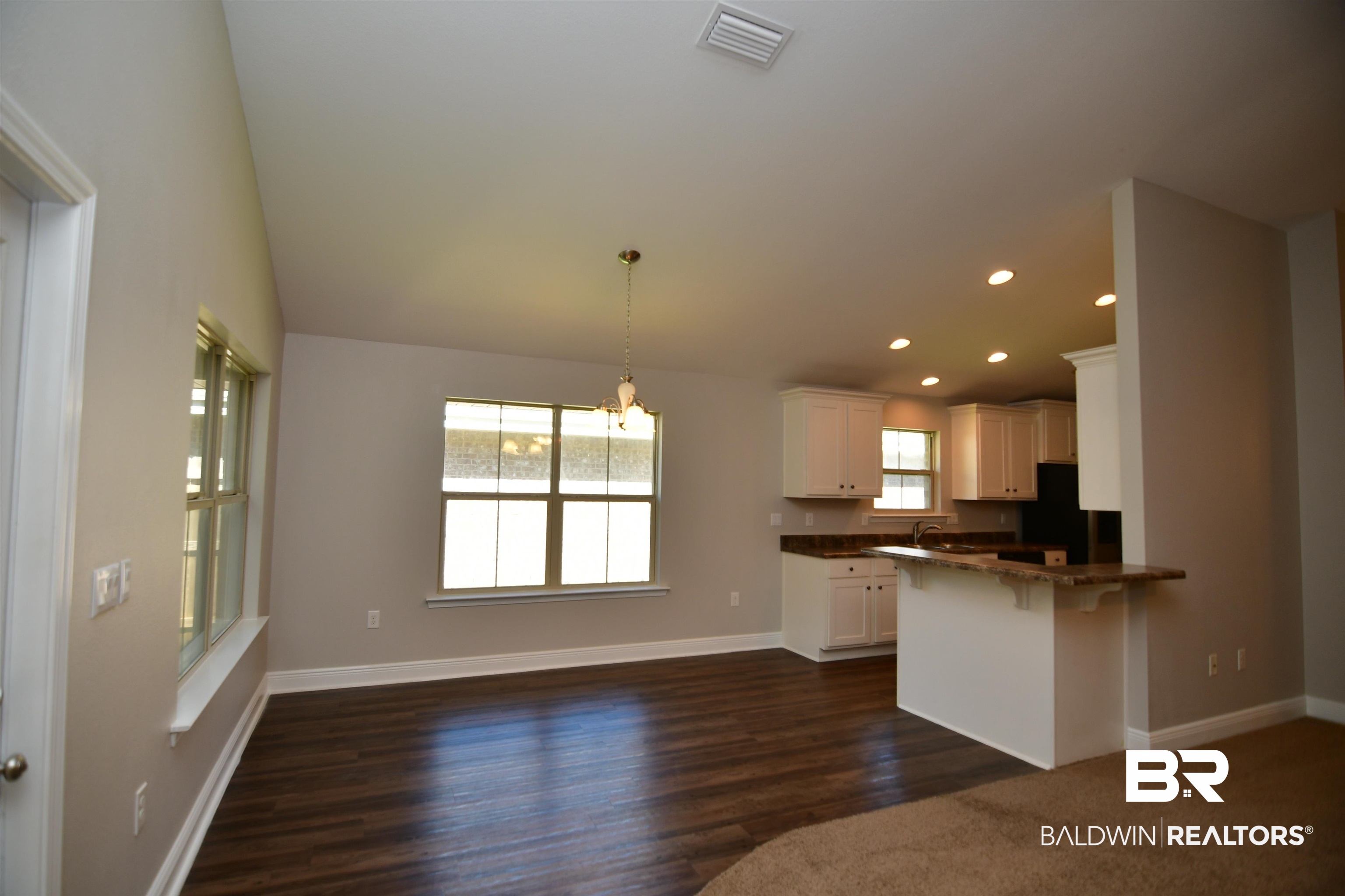 281 Wyatt Court Foley, AL 36535 - Photo 7 of 38