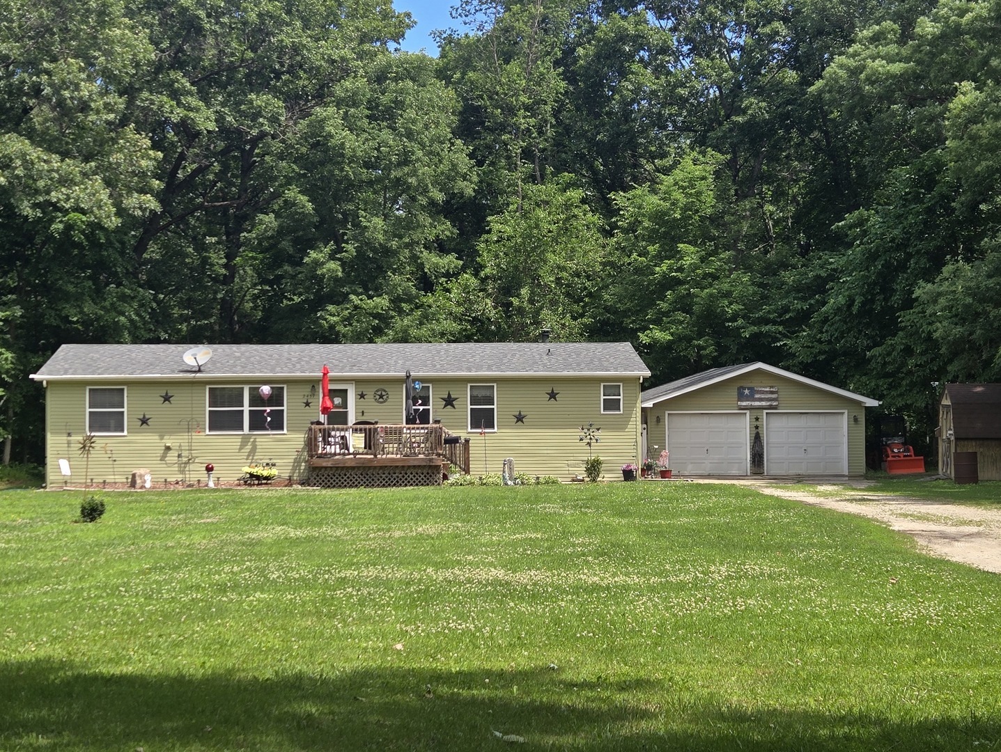 2457 North 41st Road Sheridan, IL 60551 - Photo 1 of 10