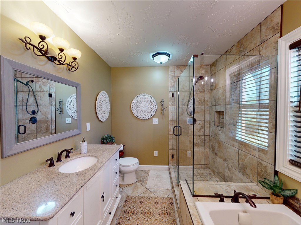 2414 Lakeside Avenue Northwest Canton, OH 44708 - Photo 23 of 34