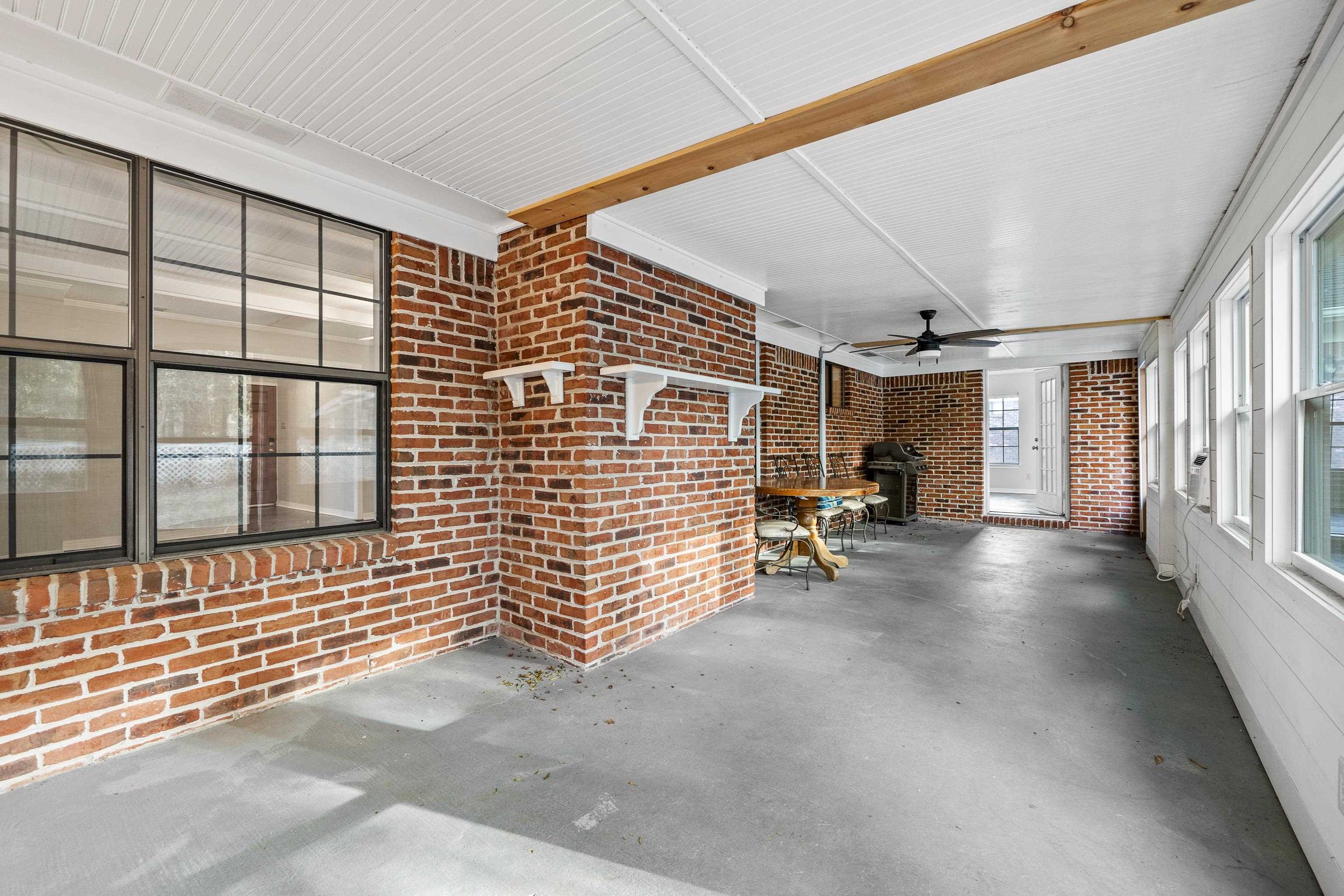 511 Ridgewood Drive Daphne, AL 36526 - Photo 35 of 59 Sun Room