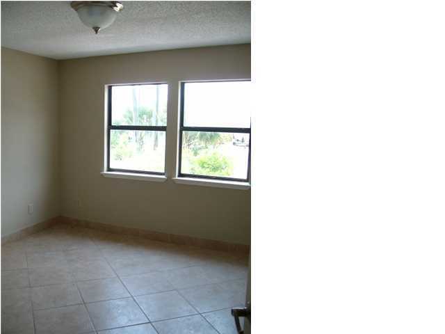 147 Durango Road, Unit 3 Destin, FL 32541 - Photo 5 of 30 Gallery Image 5