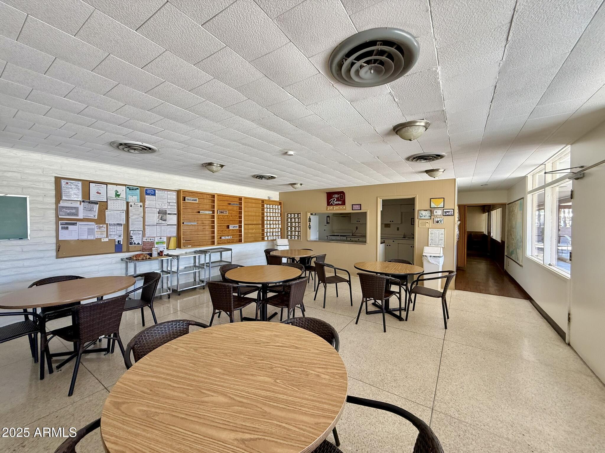 601 North Hayden Road, Unit 40 Scottsdale, AZ 85257 - Photo 42 of 48 Community Space