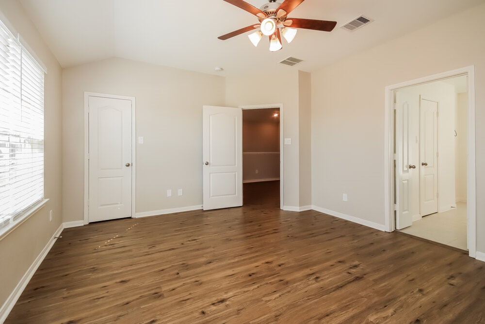 5223 Gulf Stream Lane Bacliff, TX 77518 - Photo 12 of 17