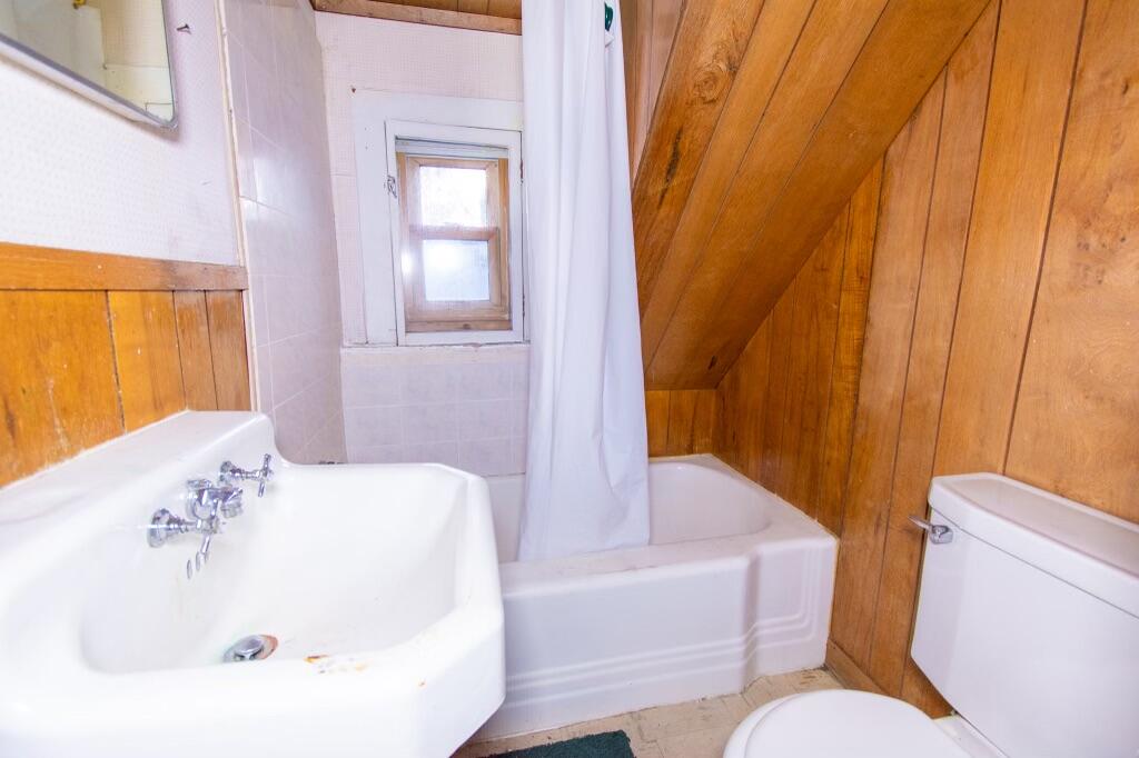 52 Central Street Millinocket, ME 04462 - Photo 15 of 31 PWM_1281