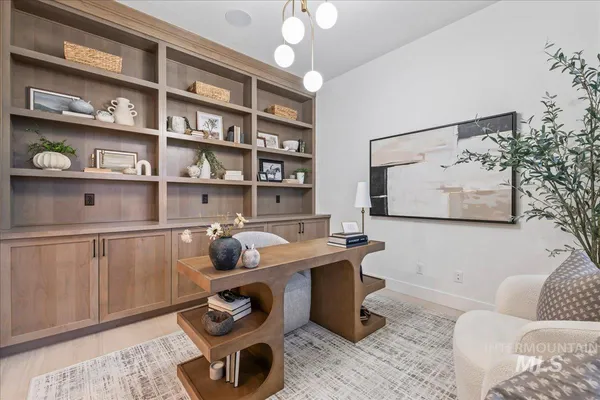 $1,050,000 | 6971 North Cairnhill Way, Eagle, ID 83616