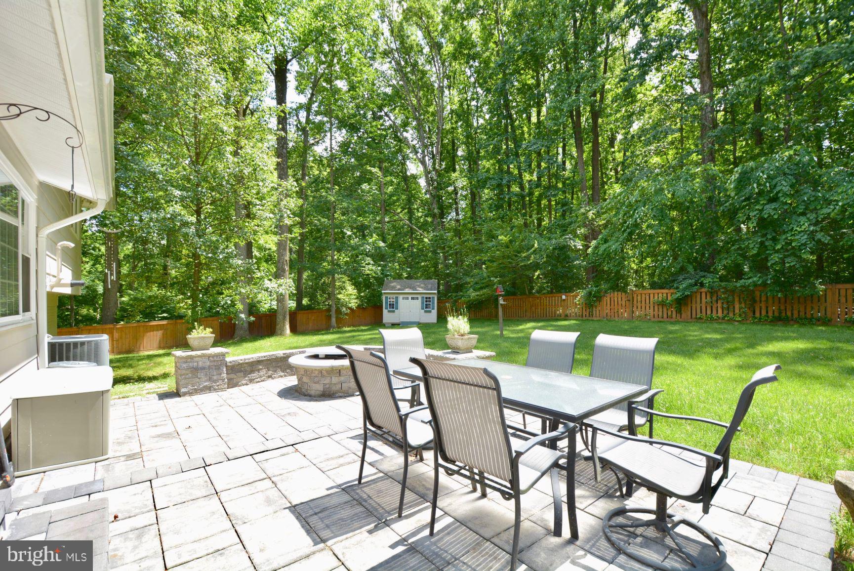 7701 Heming Place Springfield, VA 22151 - Photo 49 of 62 Backyard backs to Lake Accotink Park