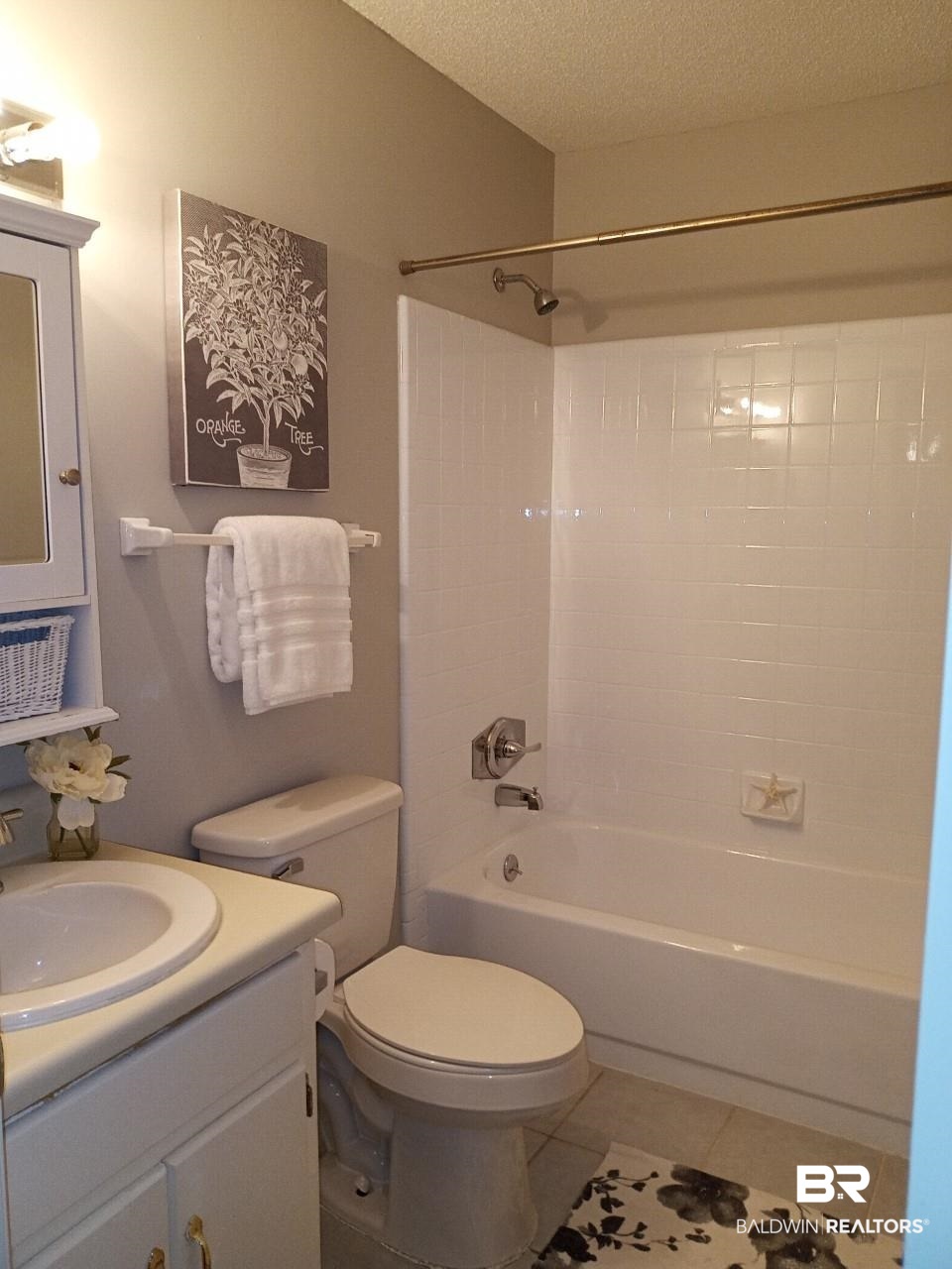 119 Melanie Loop Daphne, AL 36526 - Photo 15 of 17 Bathroom