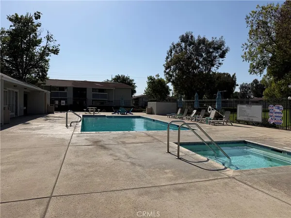 $1,995 | 26200 Redlands Boulevard, Unit 182, Redlands, CA 92373