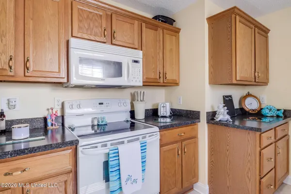 $359,000 | 6110 Kiowa Street, Kiln, MS 39556