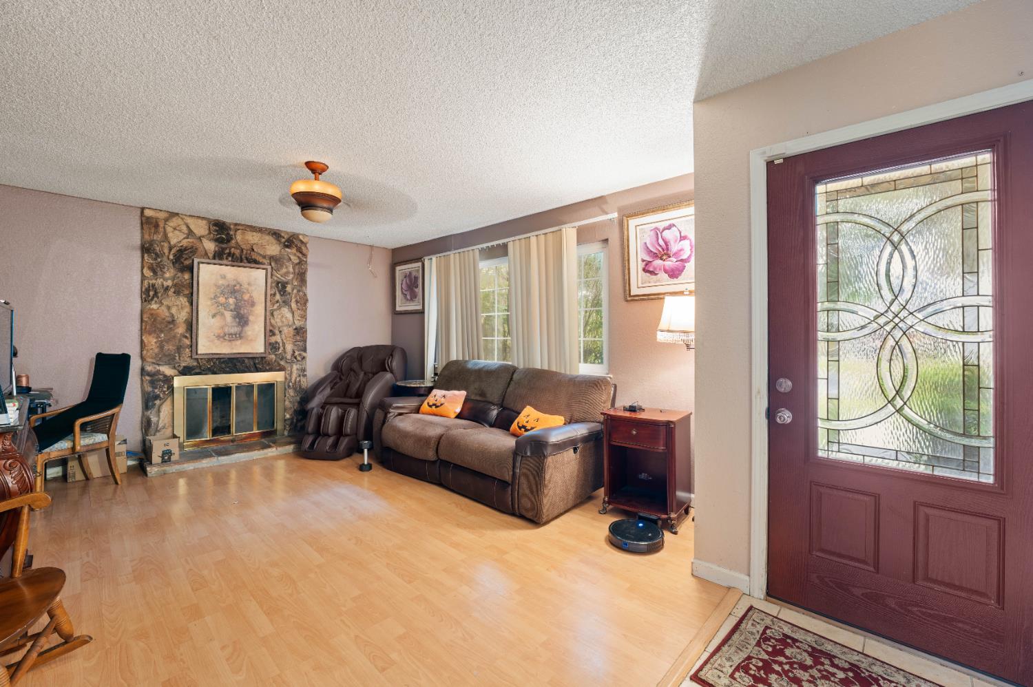 8277 Rhodora Court Orangevale, CA 95662 - Photo 5 of 16