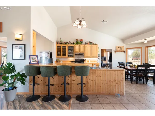 $1,500,000 | 15990 Southwest Culver Highway, Culver, OR 97734